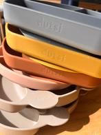 Siliconen borden met zuignap, Dutsi & Mushie - als nieuw!, Kinderen en Baby's, Tweelingen en Meerlingen, Ophalen of Verzenden