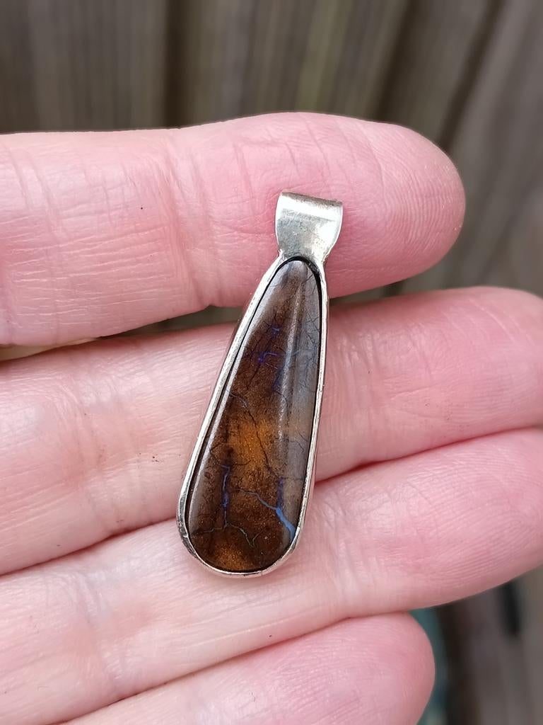 mooie zilveren hanger met boulder opaal, Verzenden, Zilver