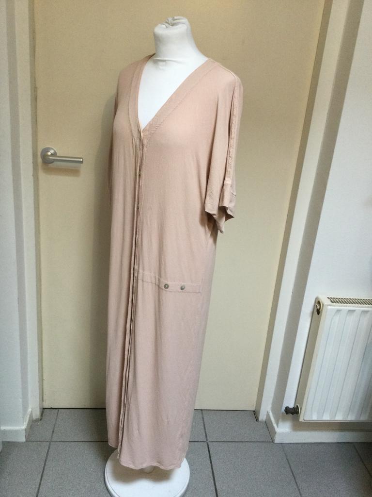 Prachtige lange jurk van Kimm maat m, okselmaat 56cm, Kleding | Dames, Maat 38/40 (M), Ophalen of Verzenden, Zo goed als nieuw