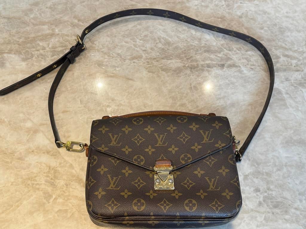 Louis Vuitton Pochette Métis Monogram, Overige merken, Gebruikt, Bruin, Ophalen of Verzenden