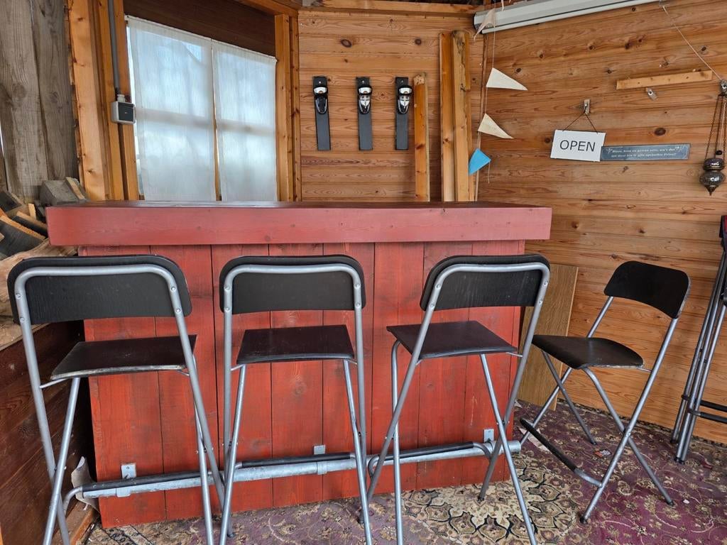 Zware degelijke bar met 7 klapstoeltjes voor mancafe, Ophalen of Verzenden, Gebruikt, Inclusief barstoelen