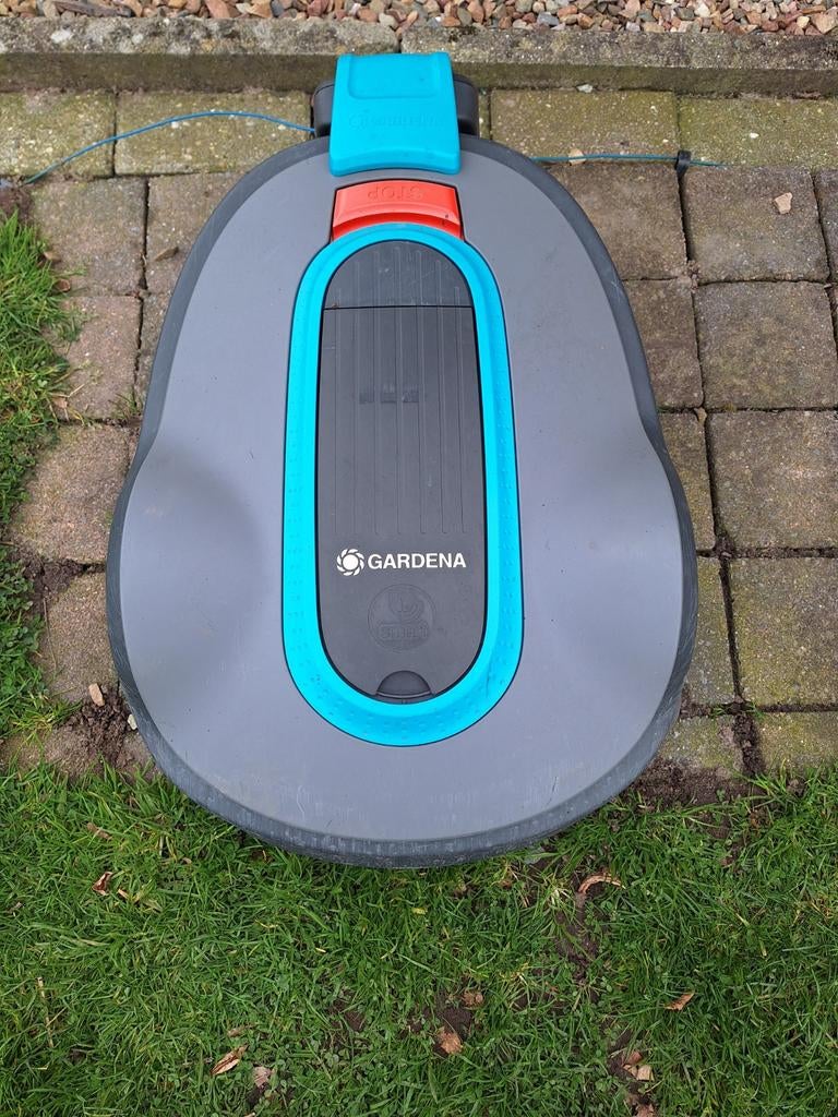 Gardena Sileno Life robotmaaier 750m², Ophalen of Verzenden, Gebruikt, 20 tot 25 cm, Gardena