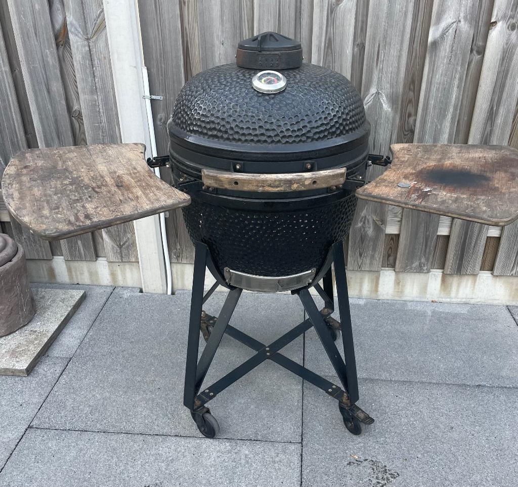 Egg BBQ zo ophalen en zelf schoonmaken, Tuin en Terras, Houtskoolbarbecues, Ophalen, Gebruikt