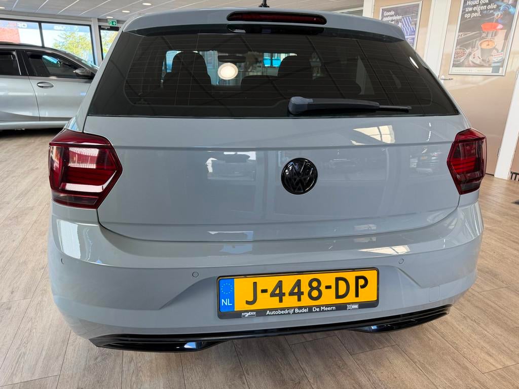 Volkswagen Polo 1.0 MPI Trendline Nardogrijs, 1005 kg, Stof, Bedrijf, Handgeschakeld