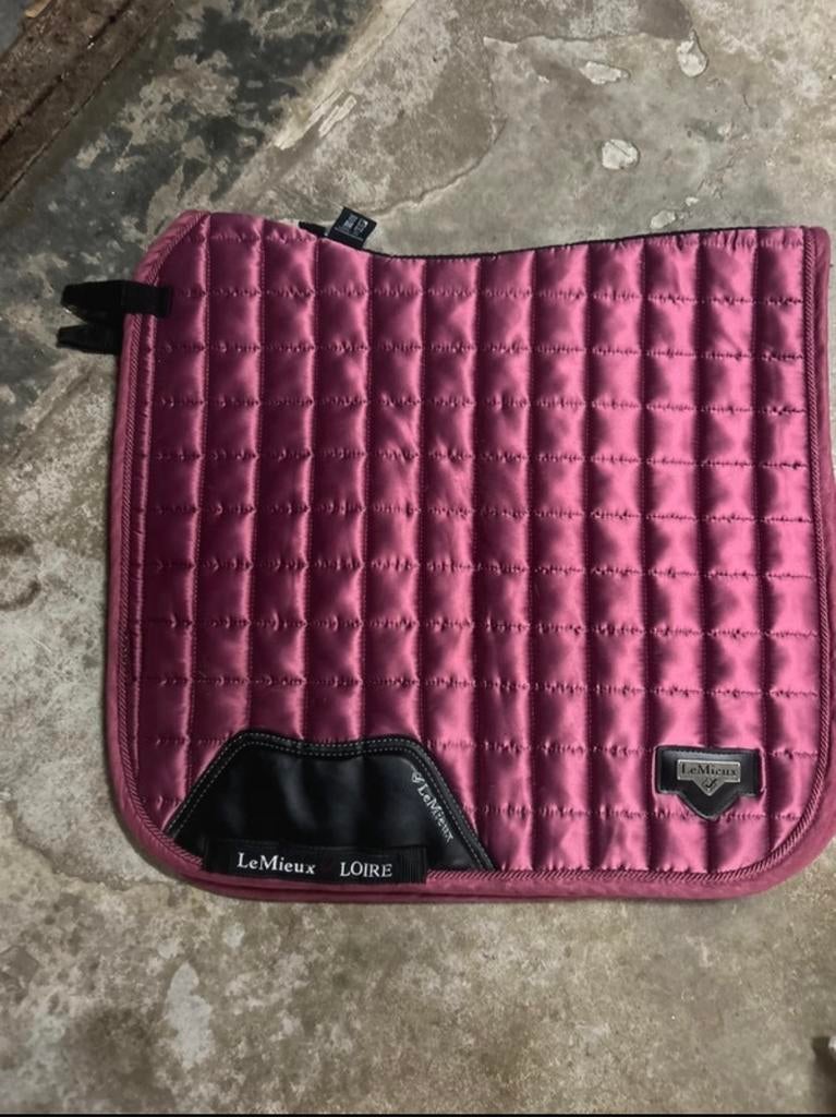 Lemieux french rose, Dieren en Toebehoren, Paarden en Pony's | Dekens en Dekjes, Full (L), Dressuurdekje, Ophalen of Verzenden