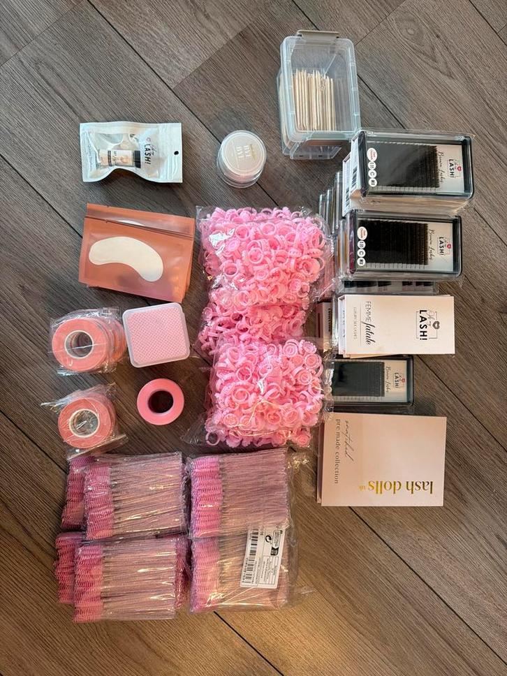 Wimper salon spullen te koop, Sieraden, Tassen en Uiterlijk, Uiterlijk | Cosmetica en Make-up, Zo goed als nieuw, Toebehoren, Ogen