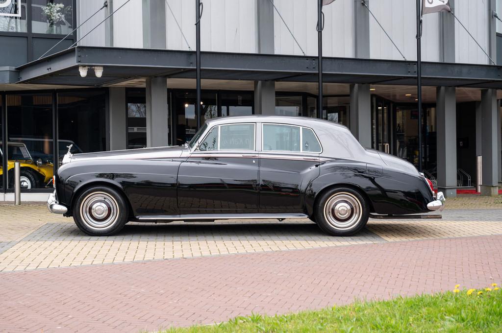 Rolls-Royce Silver Cloud III (bj 1964, automaat), 4 stoelen, Zwart, Grijs, Sedan