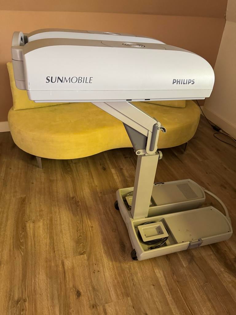 Philips Sunmobile Zonnebank - Perfect voor thuisgebruik, Ophalen, Gebruikt, Zonnebank dubbelzijdig, 10 tot 15 lampen
