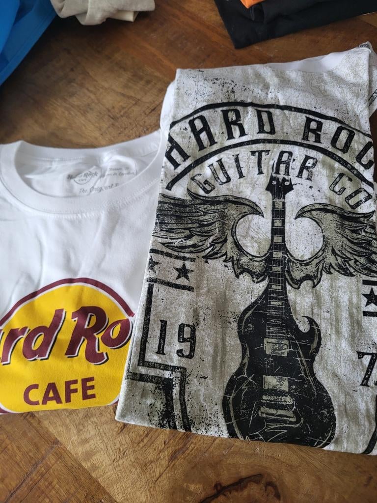 Hardrock cafe Paris t-shirts, Wit, Maat 42/44 (L), Nieuw, Ophalen of Verzenden