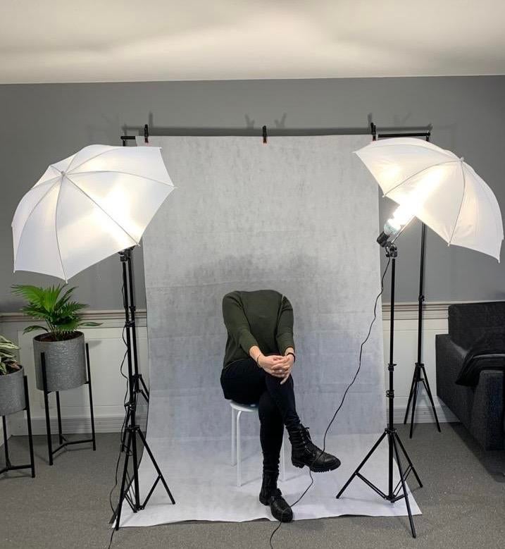 Fotostudio set: lampen, statieven, paraplu's en achtergrond, Audio, Tv en Foto, Fotografie | Fotostudio en Toebehoren, Ophalen of Verzenden