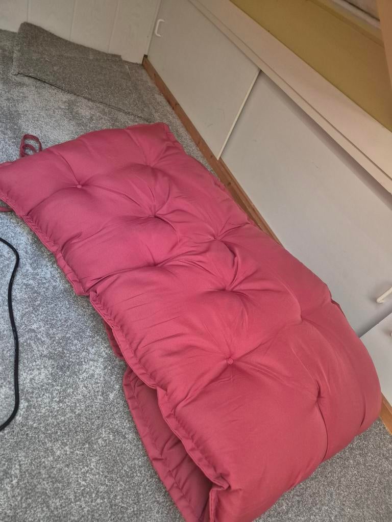 2 stuks Tuinkussens 200cm, Ophalen of Verzenden, Zo goed als nieuw