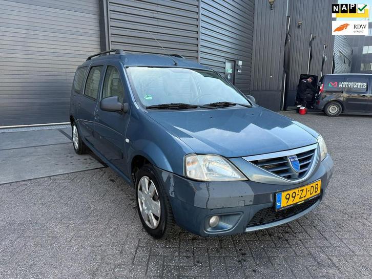 Dacia Logan MCV 1.6-16V Lauréate, Auto's, Dacia, Bedrijf, Te koop, Logan MCV, ABS, Airbags, Airconditioning, Boordcomputer, Centrale vergrendeling