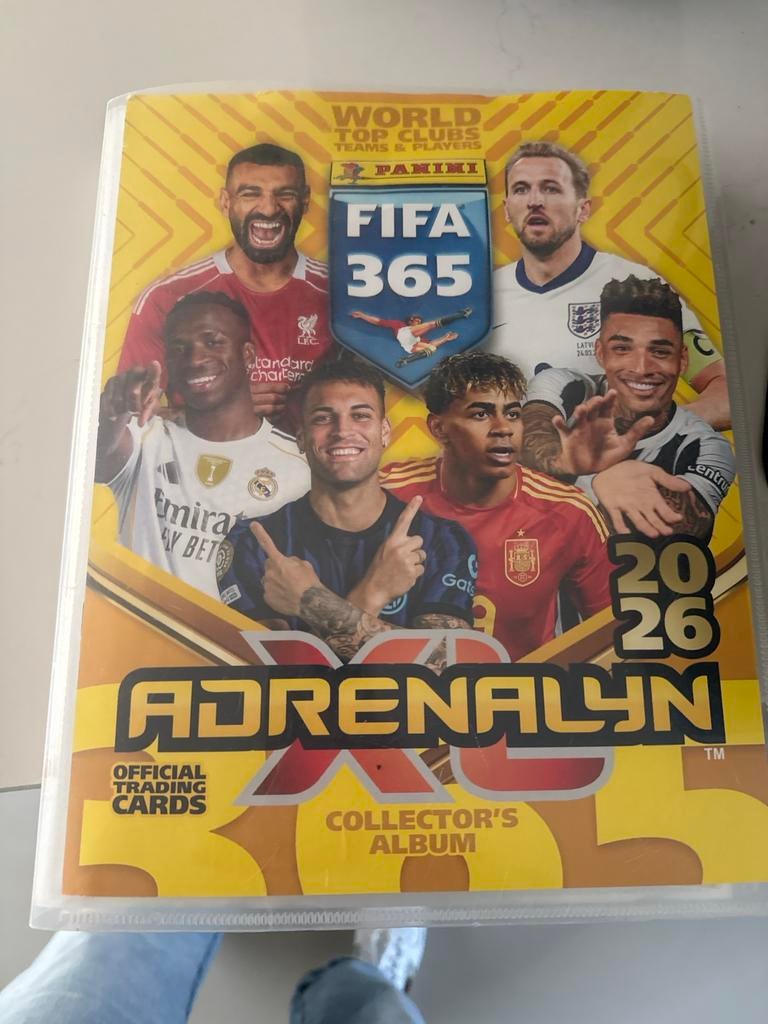 Dubbele Panini FIFA 365 Adrenalyn XL 2026 kaarten, Ophalen of Verzenden, Zo goed als nieuw, Overige sporten, Poster, Plaatje of Sticker