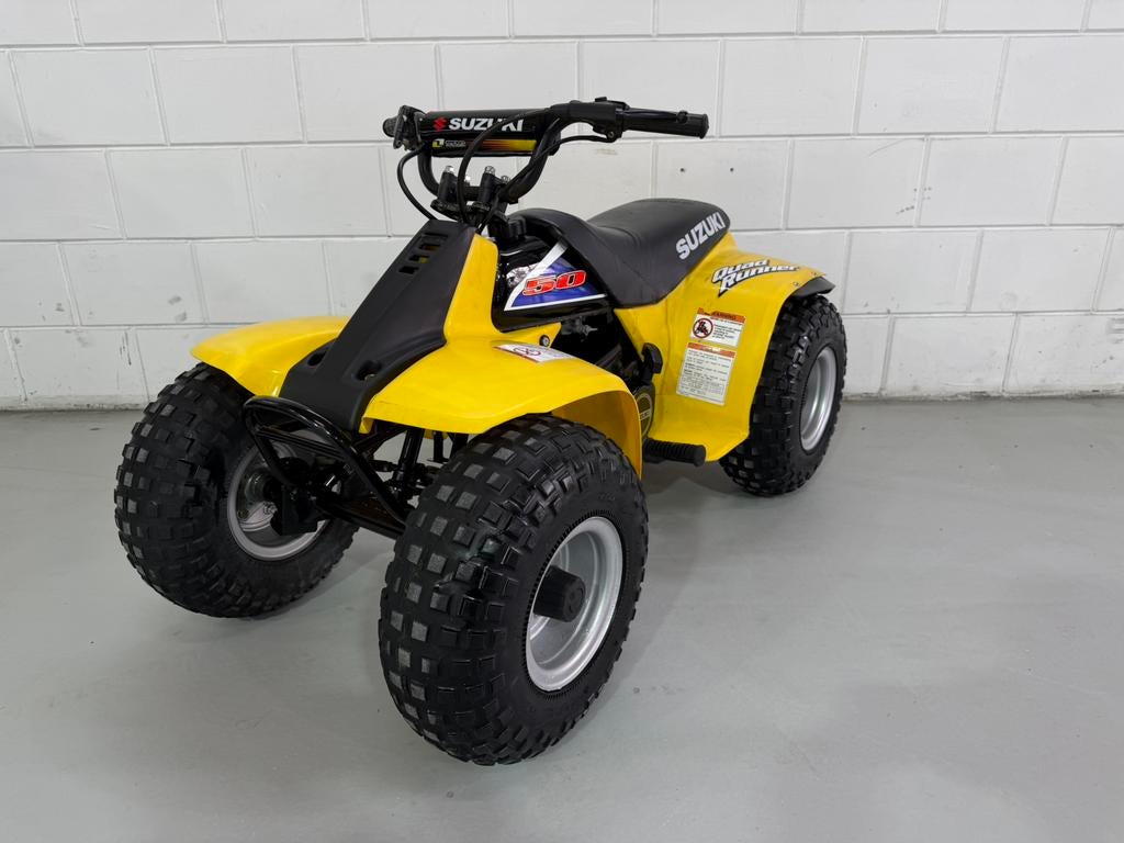 Zeer mooie suzuki lt50 INCL ORGINELE BOEKJES