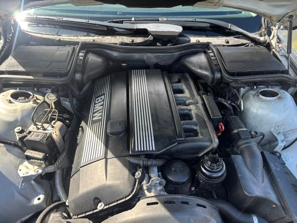 Bmw e39 m54b22 248xxx km gelopen, Ophalen of Verzenden, BMW