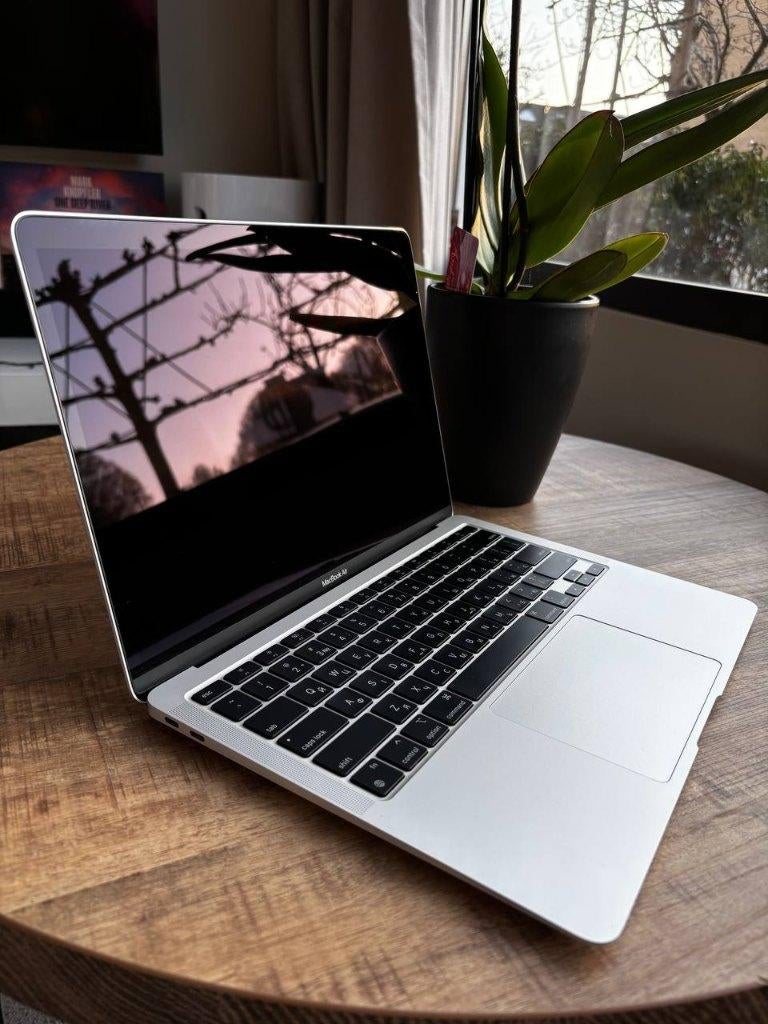 Apple Macbook Air 2019 MRE82LL/A Core I5-8210Y 1.6GHz 8GB RAM 128GB SSD 13 3 25524039281