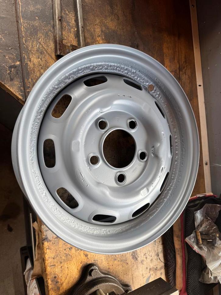 Porsche 911/912 stalen velg - Roestvrij in primer, Auto-onderdelen, Banden en Velgen, Velg(en), Zomerbanden, 15 inch, Personenwagen