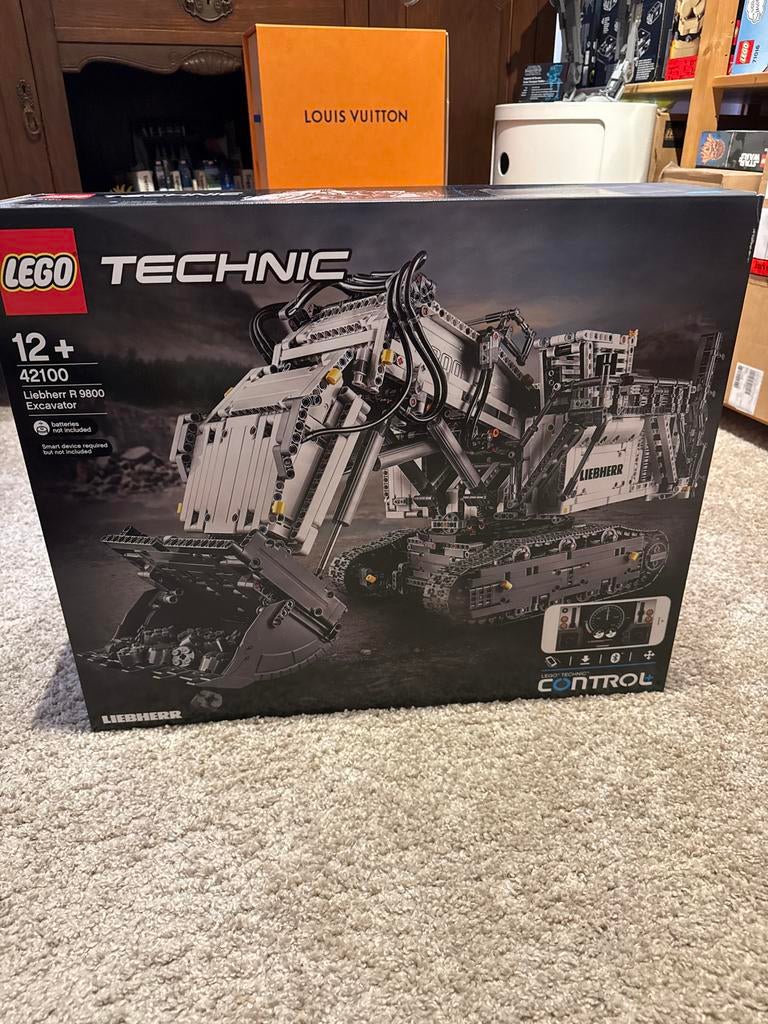 Lego Technic 42100 nieuw in doos, Ophalen of Verzenden, Nieuw