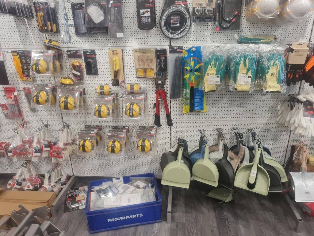 Grote partij gereedschap en werkplaatsbenodigdheden, Ophalen, Nieuw, X, X