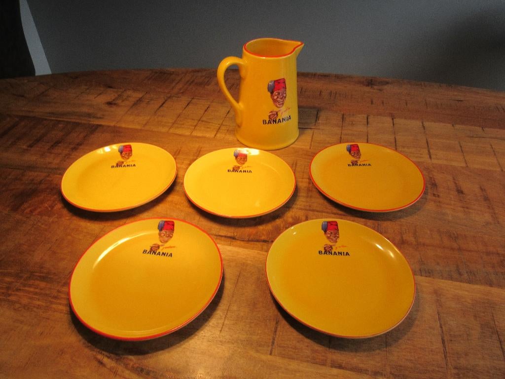 5 Banania bordjes + Grote schenkkan steen geel Frans, Ophalen of Verzenden, Nieuw, Gebruiksvoorwerp