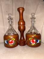 Vintage likeur set houten standaard glazen karafjes, Ophalen of Verzenden