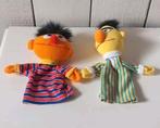 2 handpoppen Bert en Ernie Sesamstraat broertjes poppenkast, Ophalen of Verzenden, Overige typen