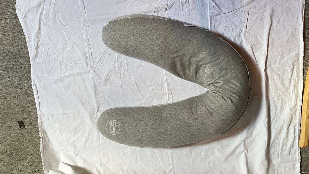 Doomoo Voedingskussen - Comfortabel en Veelzijdig, Ophalen, Gebruikt