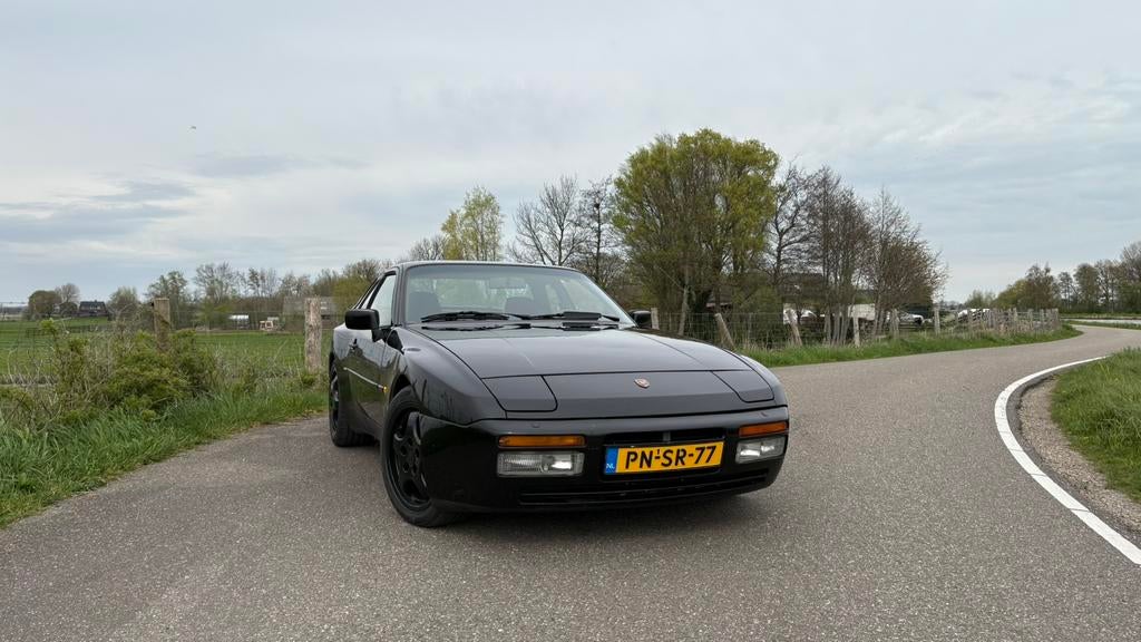 Porsche 944 2.5 Turbo Coupe 1988 zwart, Auto's, Porsche, 4 cilinders, Zwart, 1200 kg, Handgeschakeld