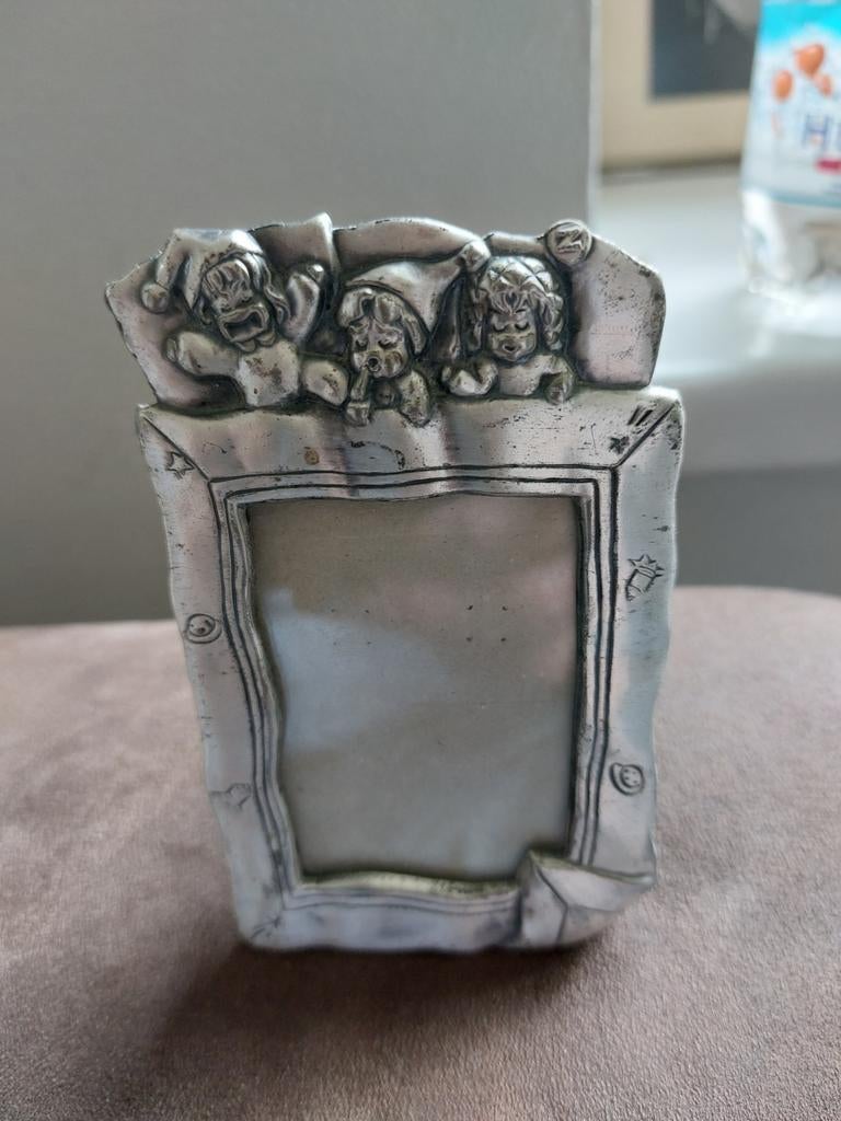 Fotolijstje met kinderkopjes metaal, Antiek en Kunst, Ophalen of Verzenden