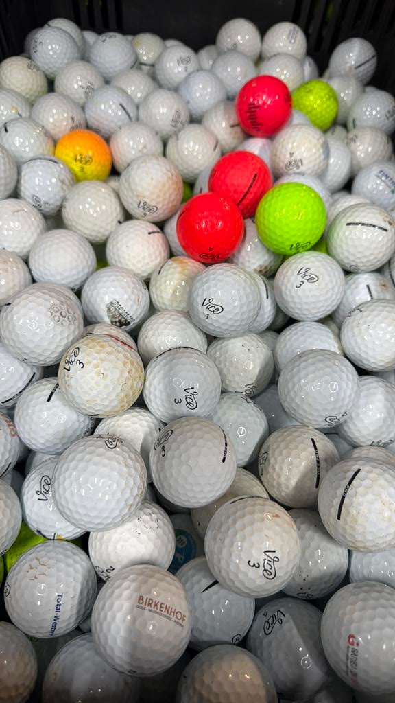 Vice pro soft golfballen 50 stuks mega deal, Ophalen of Verzenden, Zo goed als nieuw, Bal(len)