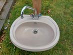 Wastafel met mengkraan, Doe-het-zelf en Verbouw, Sanitair, Ophalen, Gebruikt, Steen, Wastafel