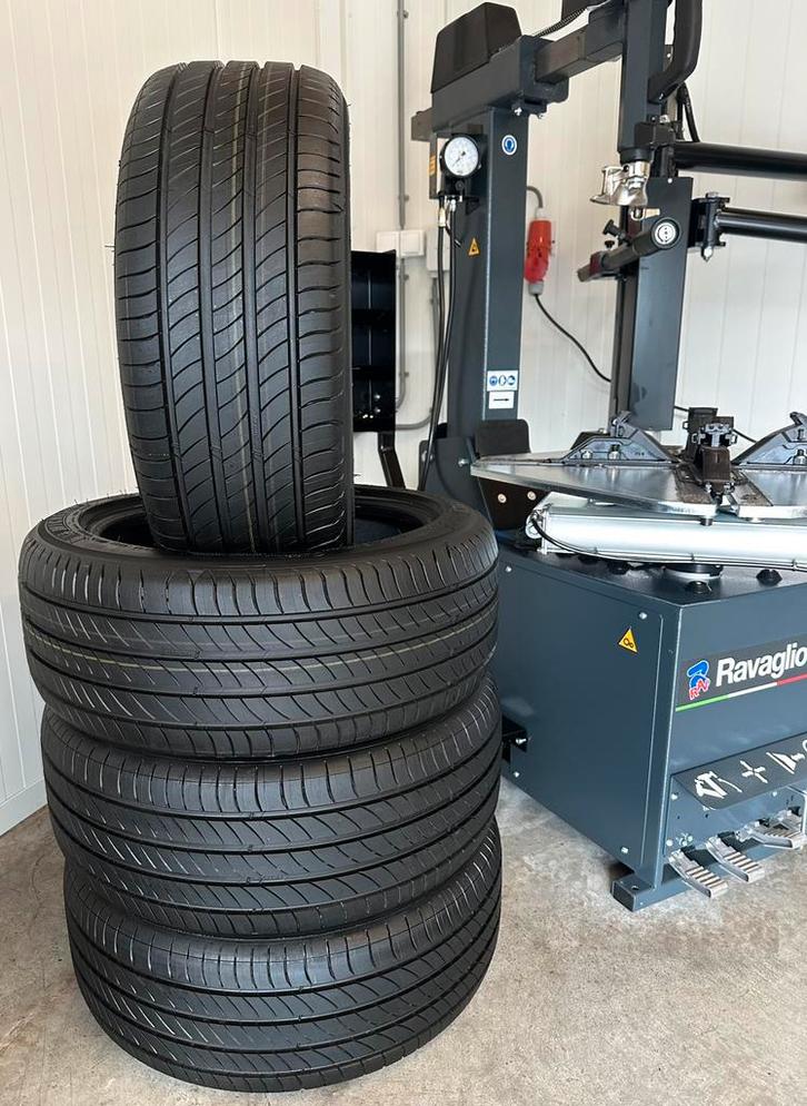 4 Stuks Michelin 225 45 17 Zomerbanden Inclusief Montage, Auto-onderdelen, Banden en Velgen, Band(en), Zomerbanden, 17 inch, 225 mm