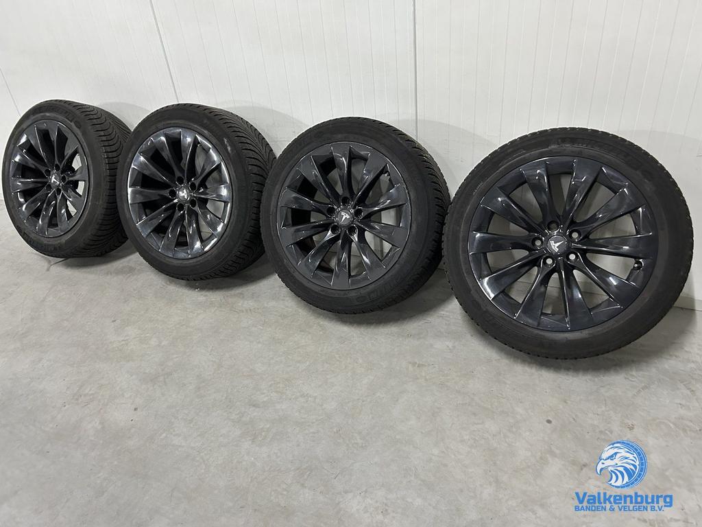 6mm! Originele Tesla Model X 20 inch antraciet velgen 5x120, Auto-onderdelen, Gebruikt, 255 mm, -, -