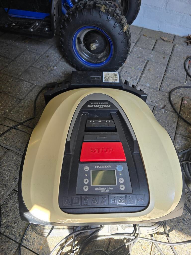 Robot honda te koop grasmaaier, Honda, Gebruikt, Bestuurbaar via app, Ophalen of Verzenden