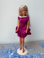 VINTAGE Barbie, Verzamelen, Poppen, Ophalen of Verzenden, Zo goed als nieuw, Kleertjes