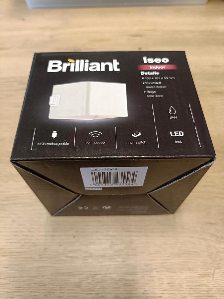 Brilliant Iseo Wandlamp Beige 4W 300lm IP44 USB Oplaadbaar, Huis en Inrichting, Lampen | Wandlampen, Nieuw, Kunststof, Ophalen of Verzenden