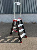 Trap 4 treden dubbel oploopbaar met steunbeugel NIEUW, Doe-het-zelf en Verbouw, Ladders en Trappen, Trap, Nieuw, Ophalen of Verzenden
