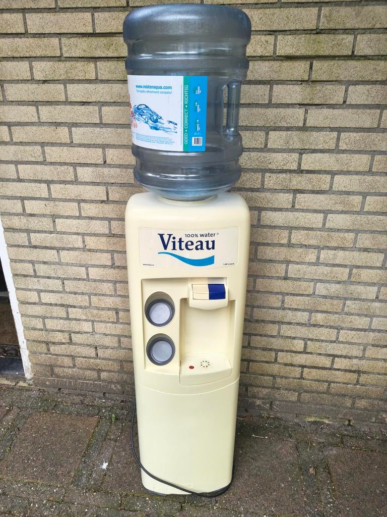 Elektrisch gekoelde watertap - VITEAU waterkoeler, Ophalen, Gebruikt