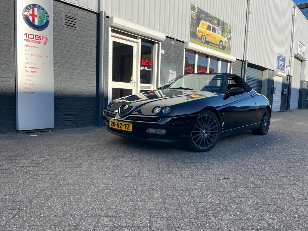 Alfa spider 916 3.0 v6 12v, Auto's, Alfa Romeo, Voorwielaandrijving, Zwart, Cabriolet, Spider