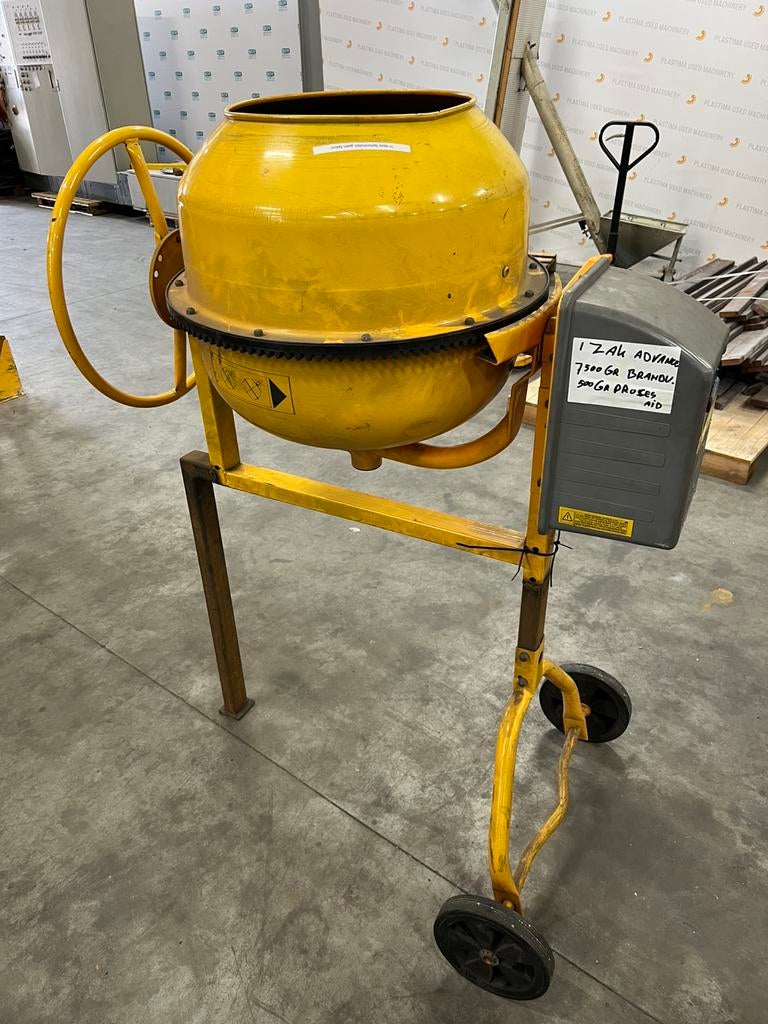 Betonmolen Limex 125L ZGAN - 2 STUKS BESCHIKBAAR, Ophalen, Zo goed als nieuw