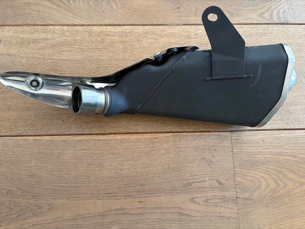 Te koop originele uitlaat Kawasaki Z900 2025, Ophalen, Nieuw