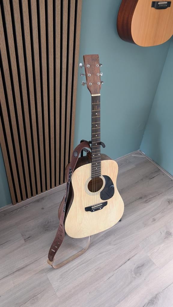 Western gitaar, Ophalen, Gebruikt, Western- of Steelstringgitaar