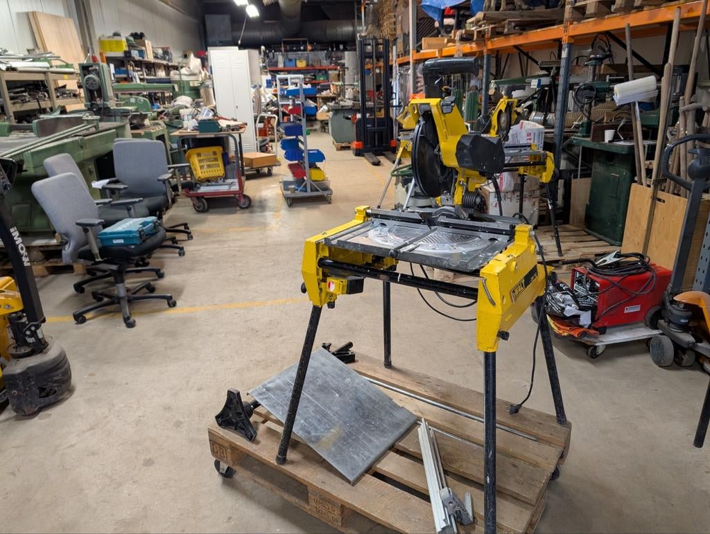 Dewalt DW742 Flip-overzaag machine, Ophalen, Gebruikt, Dewalt, Overige typen