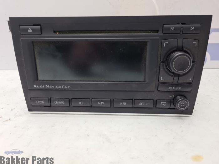 Radio van een Audi A4, Gebruikt, -, -, Audi