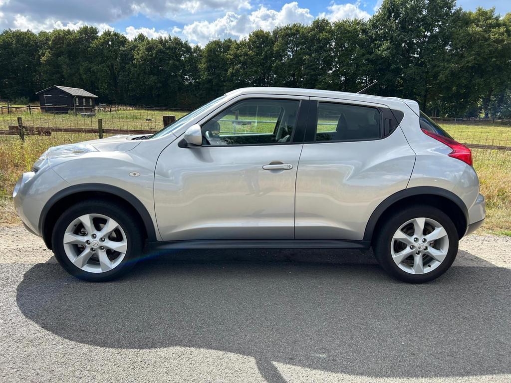 Nissan Juke 1.6 Tekna zeer mooi, cruise, clima en navi, Voorwielaandrijving, Euro 5, Stof, Zwart