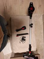 Gratis 1 maand oud., Ophalen, Zo goed als nieuw