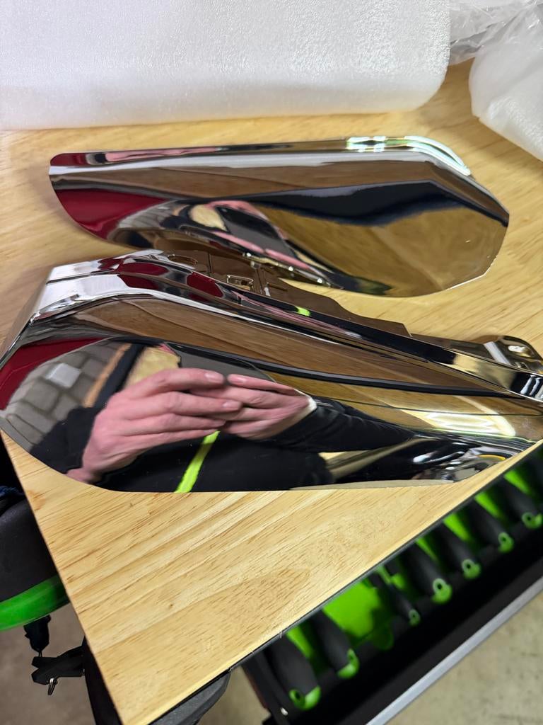 Harley davidson touring Air heat deflector Chrome, Ophalen of Verzenden, Nieuw