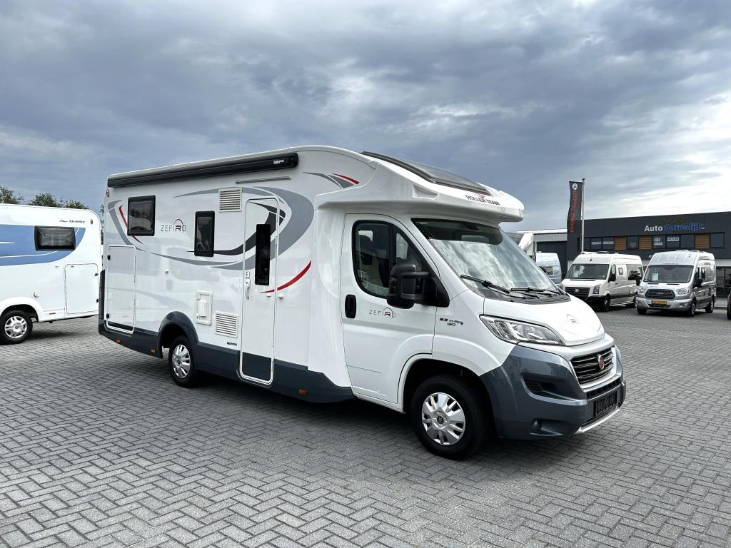 RollerTeam Zefiro 263TL Queensbed/2018/Euro6/Airco/6.9m, Overige merken, Fiat, Bedrijf, 6 tot 7 meter