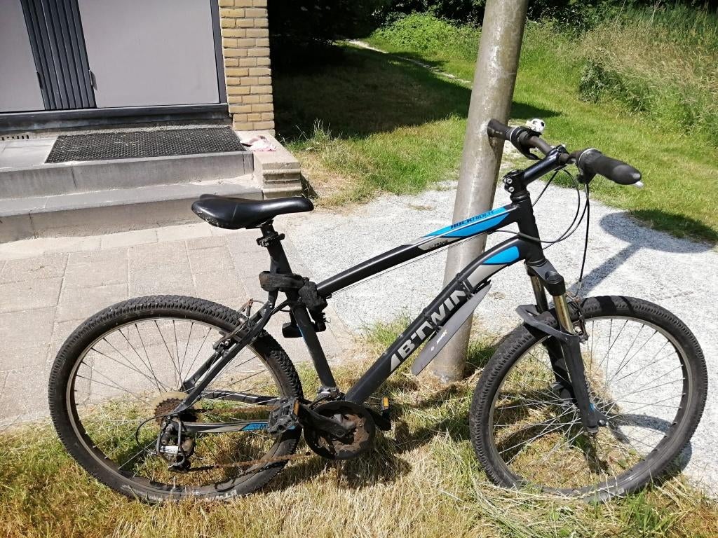 Mountenbike Rocket BTWIN, Fietsen en Brommers, Fietsen | Mountainbikes en ATB, Gebruikt, 45 tot 49 cm, Ophalen, Overige merken