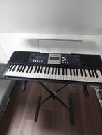 Yamaha YPT-230 keyboard met voet, Muziek en Instrumenten, Keyboards, Ophalen of Verzenden, Zo goed als nieuw, 61 toetsen, Yamaha